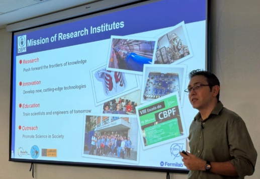 CBPF researcher brings AI applications to physics at IMPA Tech